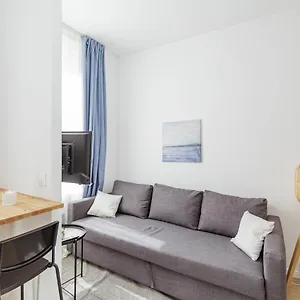  Apartamento 23 M Bright And Renovated Courtyard Side