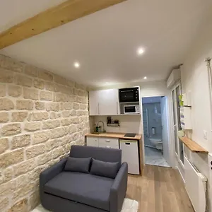 Neuf A Louer, Sacre Coeur Appartement